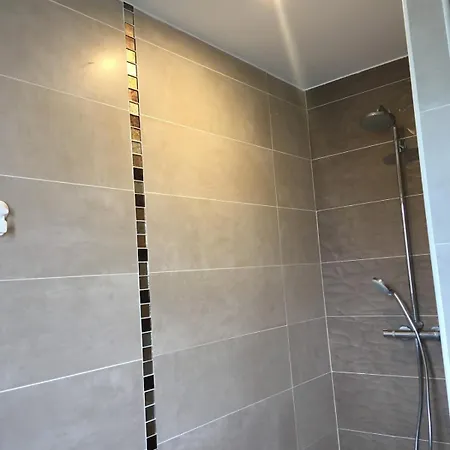 8 Pers Et Forêt 2 Salles De Bain Villa