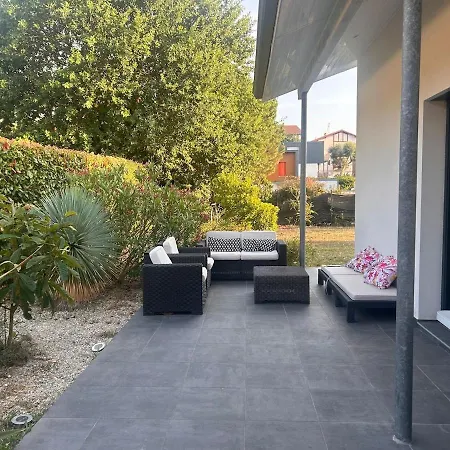 8 Pers Et Forêt 2 Salles De Bain Villa